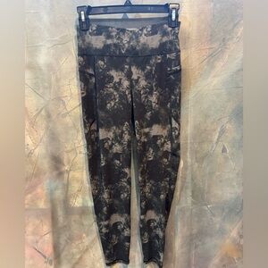 ❤ SWEATY BETTY “Zero Gravity” 7/8 Leggings - XS - Green Tie Dye - EUC